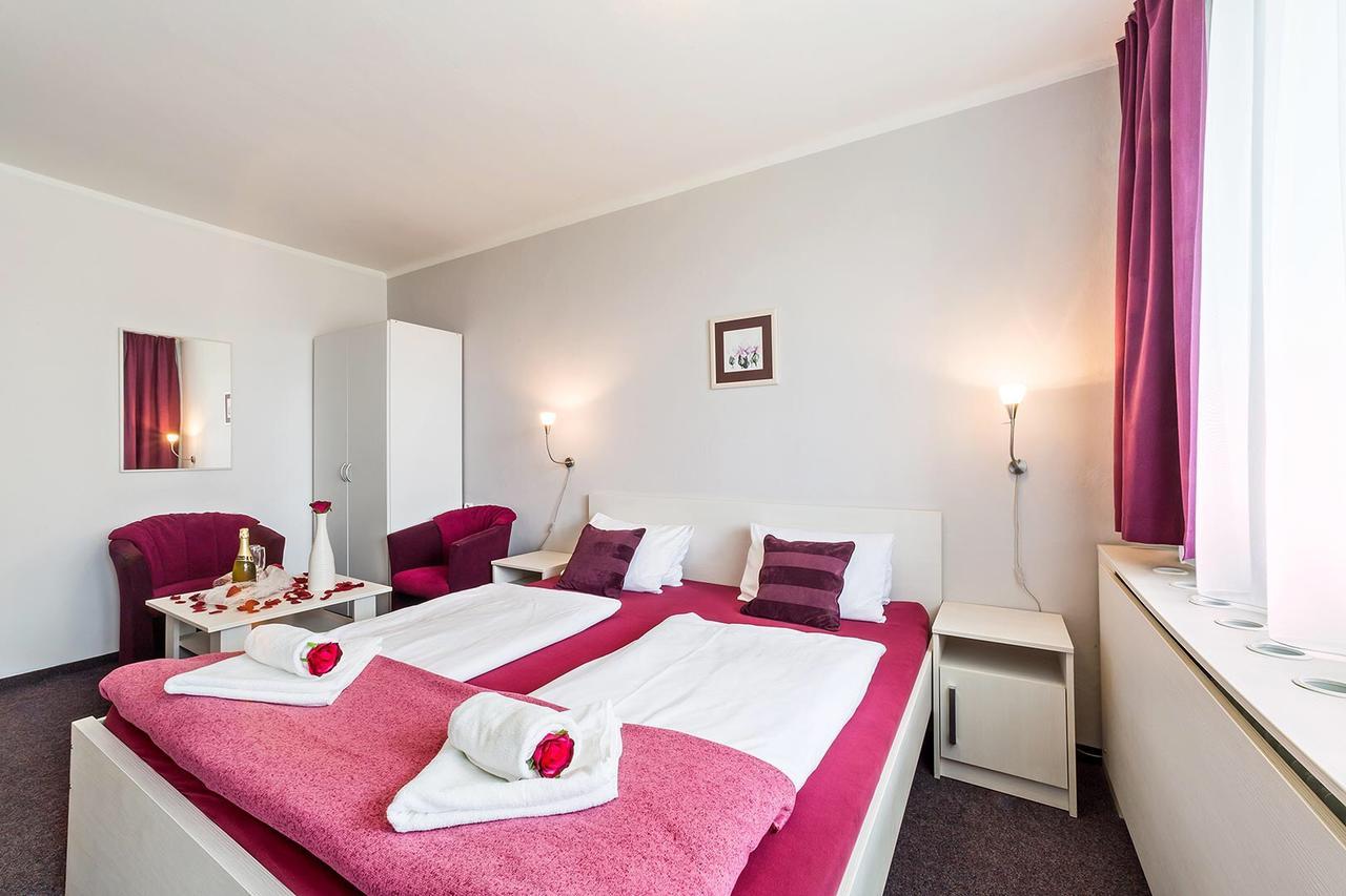 Hotel Racek Cerna v Posumavi Ngoại thất bức ảnh
